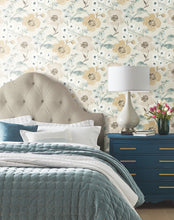 Load image into Gallery viewer, Evelyn Wallpaper - Wheat room setting