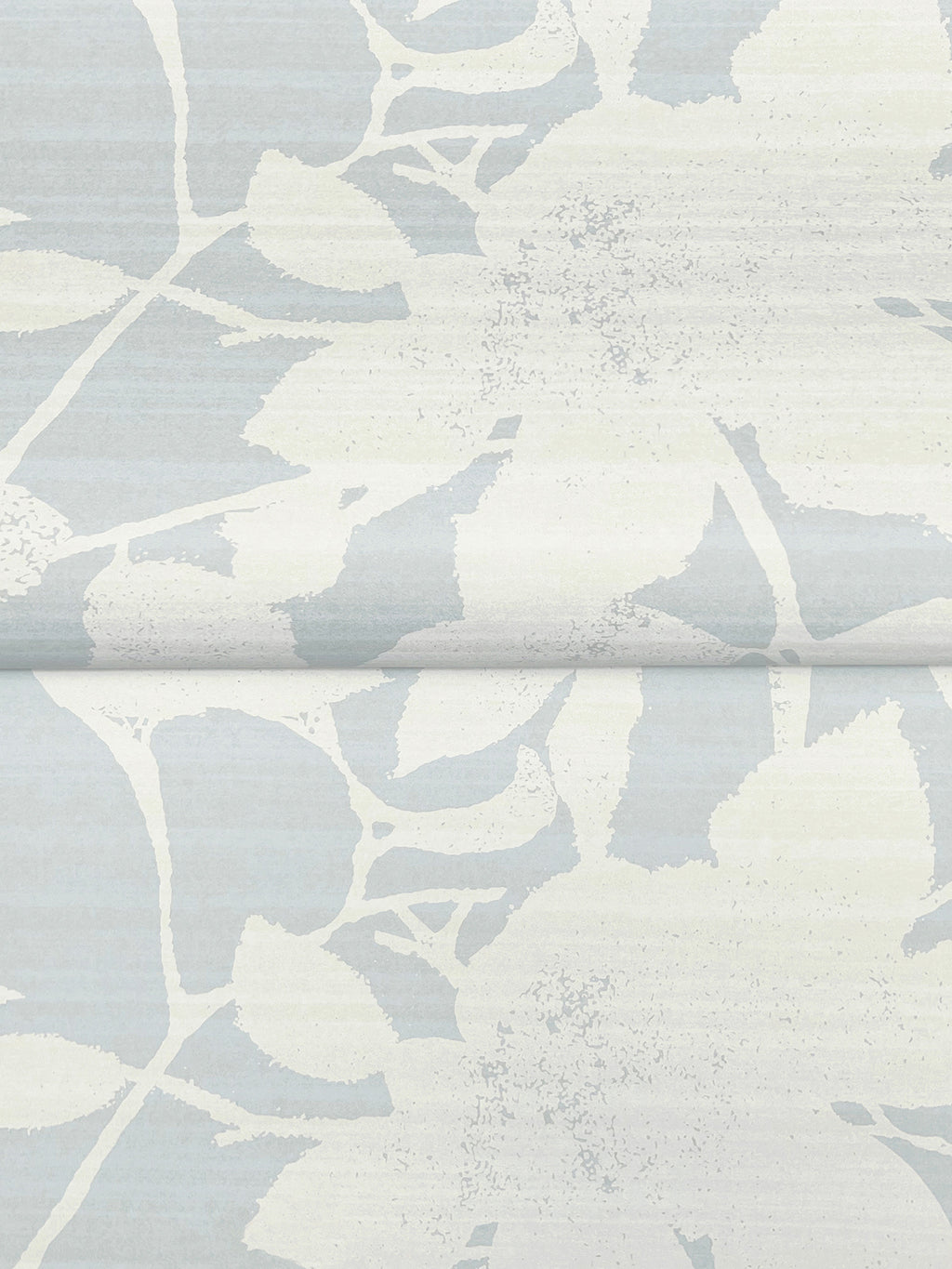 Solange Wallpaper - Light Blue wallpaper pattern