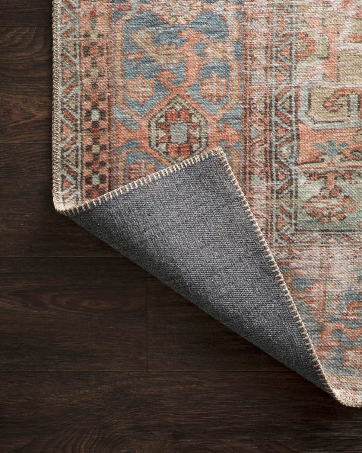 loren rug