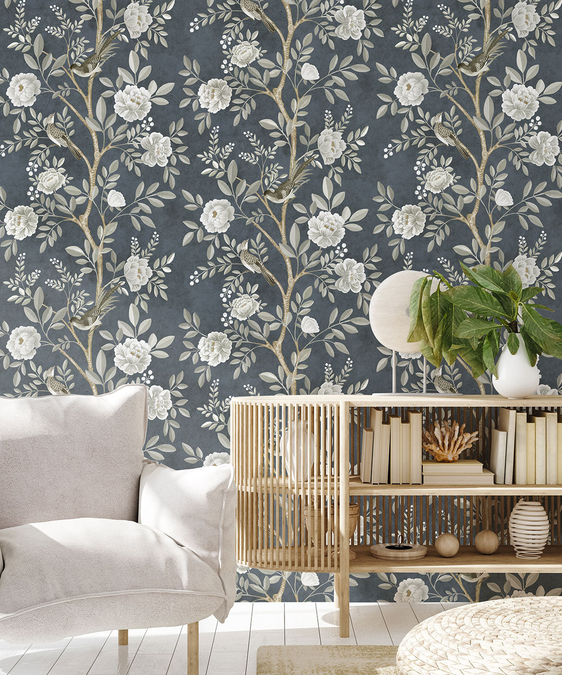 Chinoiserie Wallpaper • Floral Wallpaper • Bird Wallpaper • Magnolia • Navy • Insitu