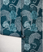 Load image into Gallery viewer, Leopard Metallic Wallpaper - Colourway: Cobalt (Silver) - Roll