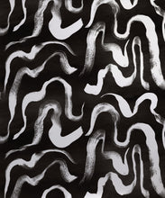 Load image into Gallery viewer, Oxbow Metallic Wallpaper - Colourway: Onyx (Silver) - Swatch