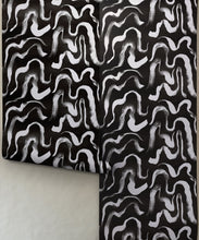 Load image into Gallery viewer, Oxbow Metallic Wallpaper - Colourway: Onyx - Roll