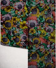 Load image into Gallery viewer, Felicity Metallic Wallpaper - Colourway: - Roll