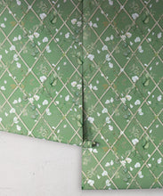 Load image into Gallery viewer, Petite Climbing Sweet Pea Wallpaper • Dark Green &amp; Cane • Rolls