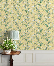 Load image into Gallery viewer, Petite Climbing Sweet Pea Wallpaper • Rattan &amp; Cane • Insitu