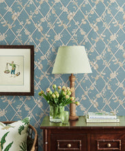 Load image into Gallery viewer, Petite Ivy Wallpaper • Provence &amp; Cane • Insitu