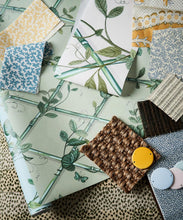 Load image into Gallery viewer, Petite Ivy Wallpaper • Flatlay