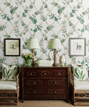 Load image into Gallery viewer, Grande Ivy Wallpaper • Irish Linen &amp; Cane • Insitu