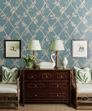 Load image into Gallery viewer, Grande Ivy Wallpaper • Provence &amp; Cane • Insitu