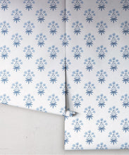 Load image into Gallery viewer, Geranium Wallpaper - Palace Grove Collection - M&amp;K Studio - Roll - Colorway: Sapphire