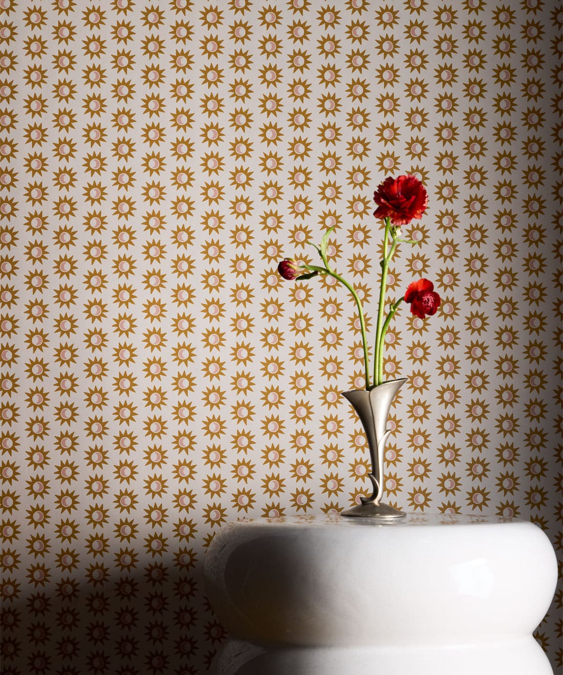 Petite Prints Collection by Milton and King Studio - Petite Prints: Geometrics - Sunburst Wallpaper - Colourway: Golden - Insitu