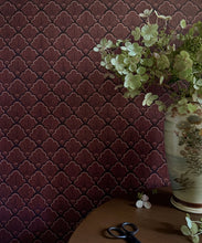 Load image into Gallery viewer, Shellyn Wallpaper - Colorway: Plum - Fable Collection by M&amp;K Studios - Insitu