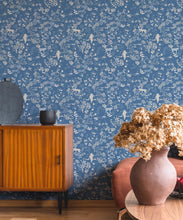 Load image into Gallery viewer, Vintage Floral Wallpaper • Classic Blue • Insitu