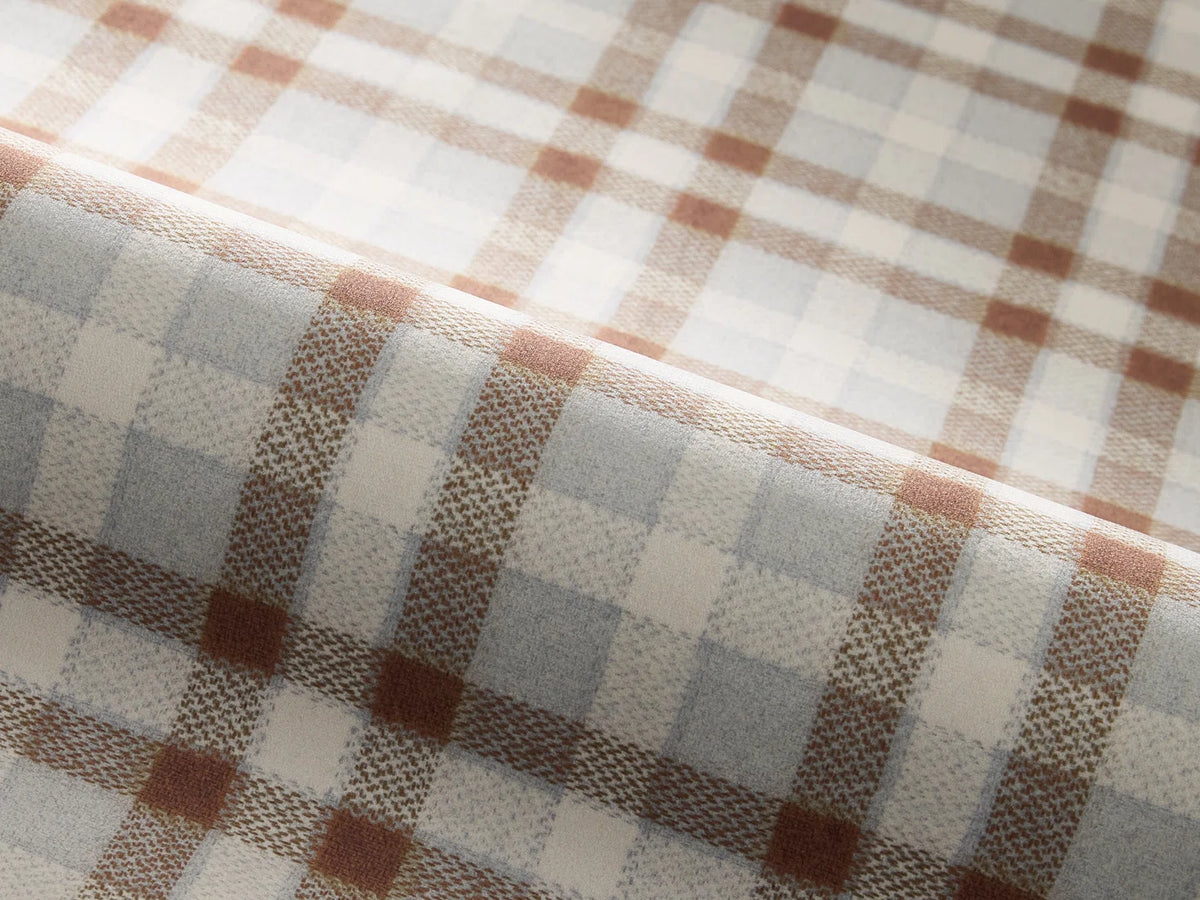 Carlow wallpaper in BURNT ORANGE