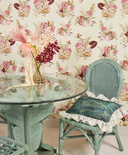 Load image into Gallery viewer, Mazzo Wallpaper - Colorway: Classica - Poodle &amp; Blonde Collection - Insitu