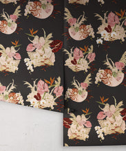 Load image into Gallery viewer, Mazzo Wallpaper - Colorway: Nero - Poodle &amp; Blonde Collection - Roll