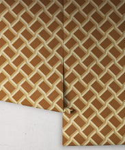 Load image into Gallery viewer, Trellis Wallpaper - Colorway: Tan - Poodle &amp; Blonde Collection - Roll