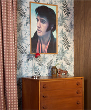 Load image into Gallery viewer, Follywood Foliage Wallpaper - Colorway: Sky - Poodle &amp; Blonde Collection - Insitu