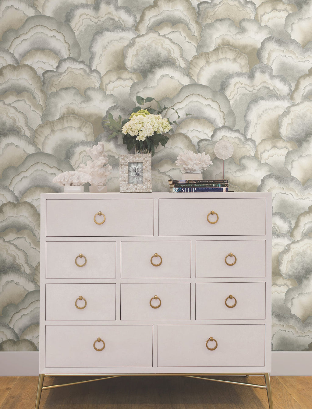 Abalone Fans Peel & Stick Wallpaer