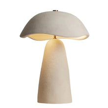 Load image into Gallery viewer, Soloma Table Lamp