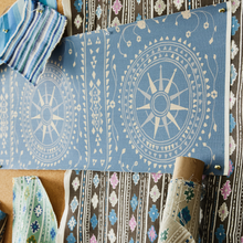 Load image into Gallery viewer, Leila Grasscloth Wallpaper by Peter Dunham - Blue
