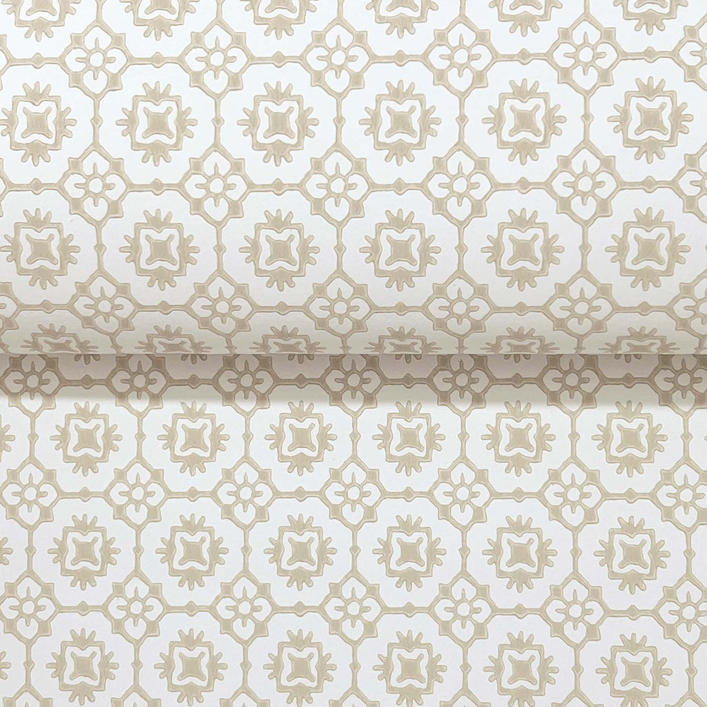 Priti Wallpaper - Beige wallpaper detail