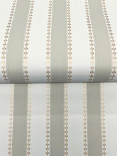 Load image into Gallery viewer, Tilford Wallpaper - Beige &amp; White wallpaper detail