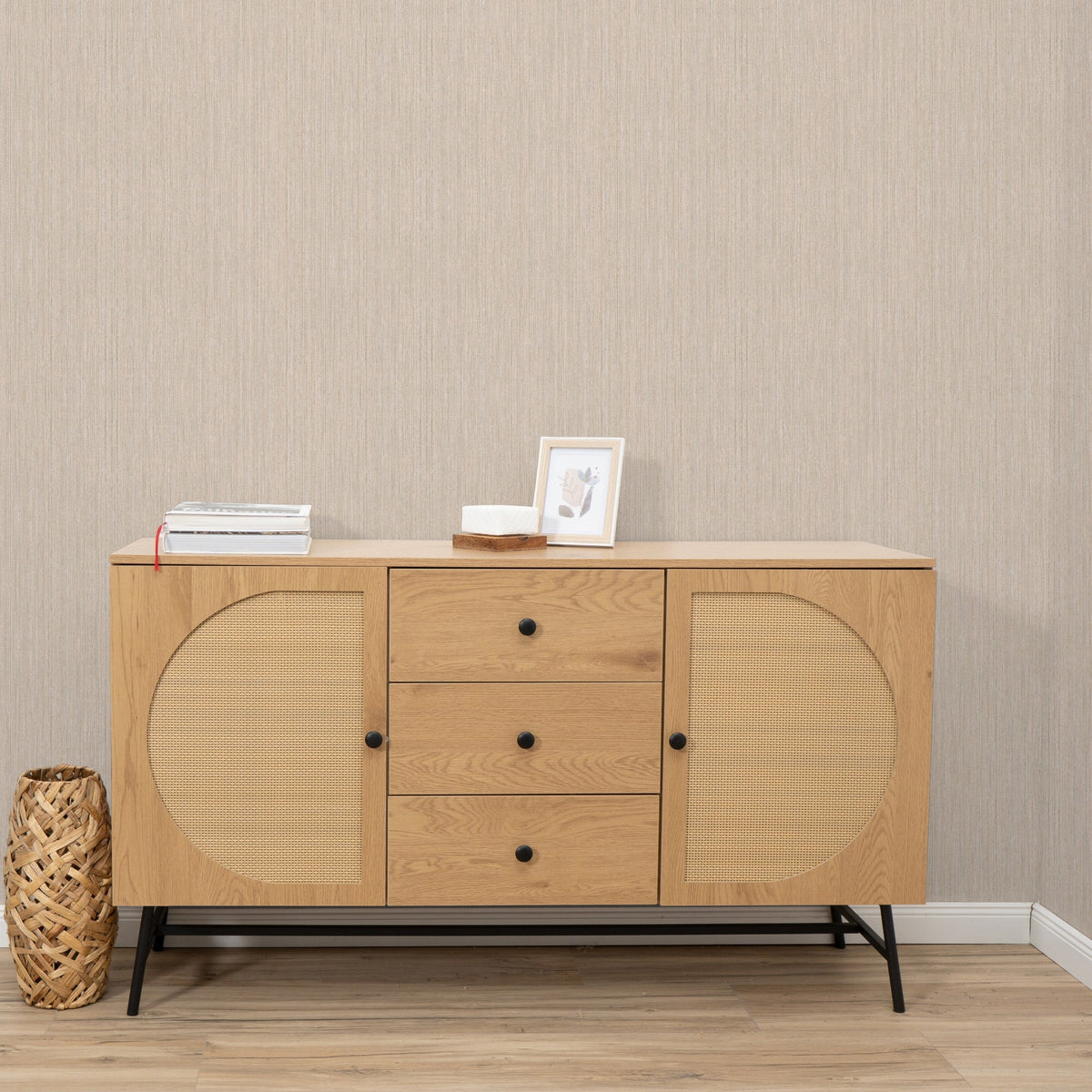 Fine Vertical Linen Texture Wallpaper - Beige room view