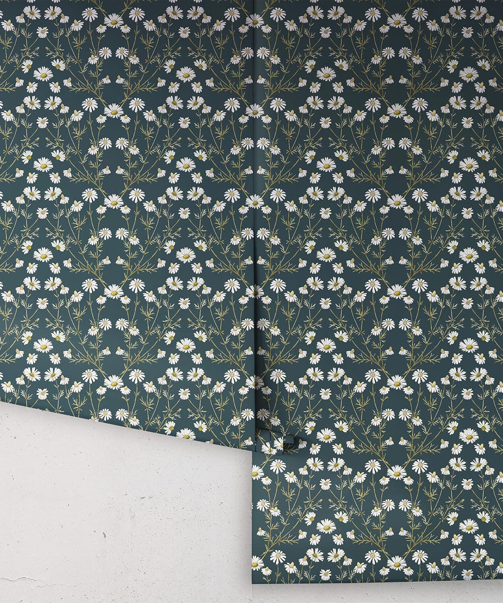 Wallpaper Republic - Floral Emporium Collection - Daisy Damask - Emerald - Roll