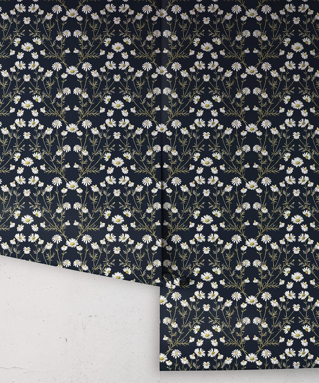 Wallpaper Republic - Floral Emporium Collection - Daisy Damask - Navy - Roll