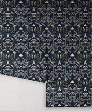 Load image into Gallery viewer, Wallpaper Republic - Floral Emporium Collection - Queen Anne’s Lace - Navy - Roll