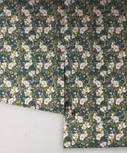 Load image into Gallery viewer, Wallpaper Republic - Floral Emporium Collection - Sweet Brair - Emerald - Roll
