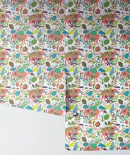 Load image into Gallery viewer, Elephant Peaches