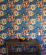 Load image into Gallery viewer, Flower Bomb Blue