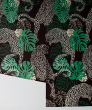 Load image into Gallery viewer, Leopard Amazon