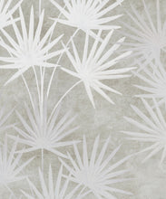 Load image into Gallery viewer, Oriental Palm Wallpaper