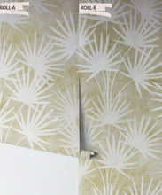Load image into Gallery viewer, Oriental Palm Wallpaper - Image 9