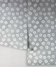Load image into Gallery viewer, Grey Kanoko Wallpaper • Shibori