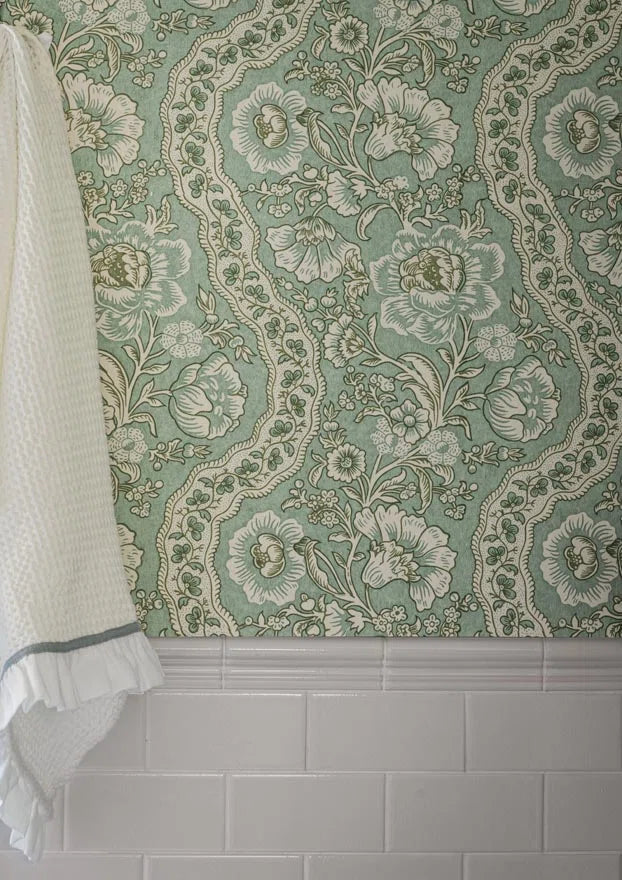 Antoinette Wallpaper - Sevres lifestyle image 2