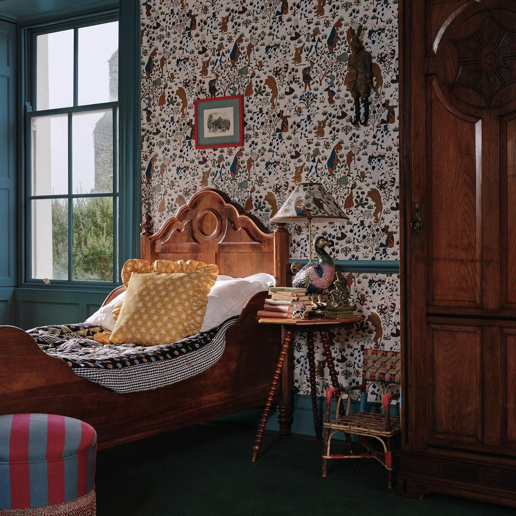 ALICE IN WONDERLAND Wallpaper - Achillea
