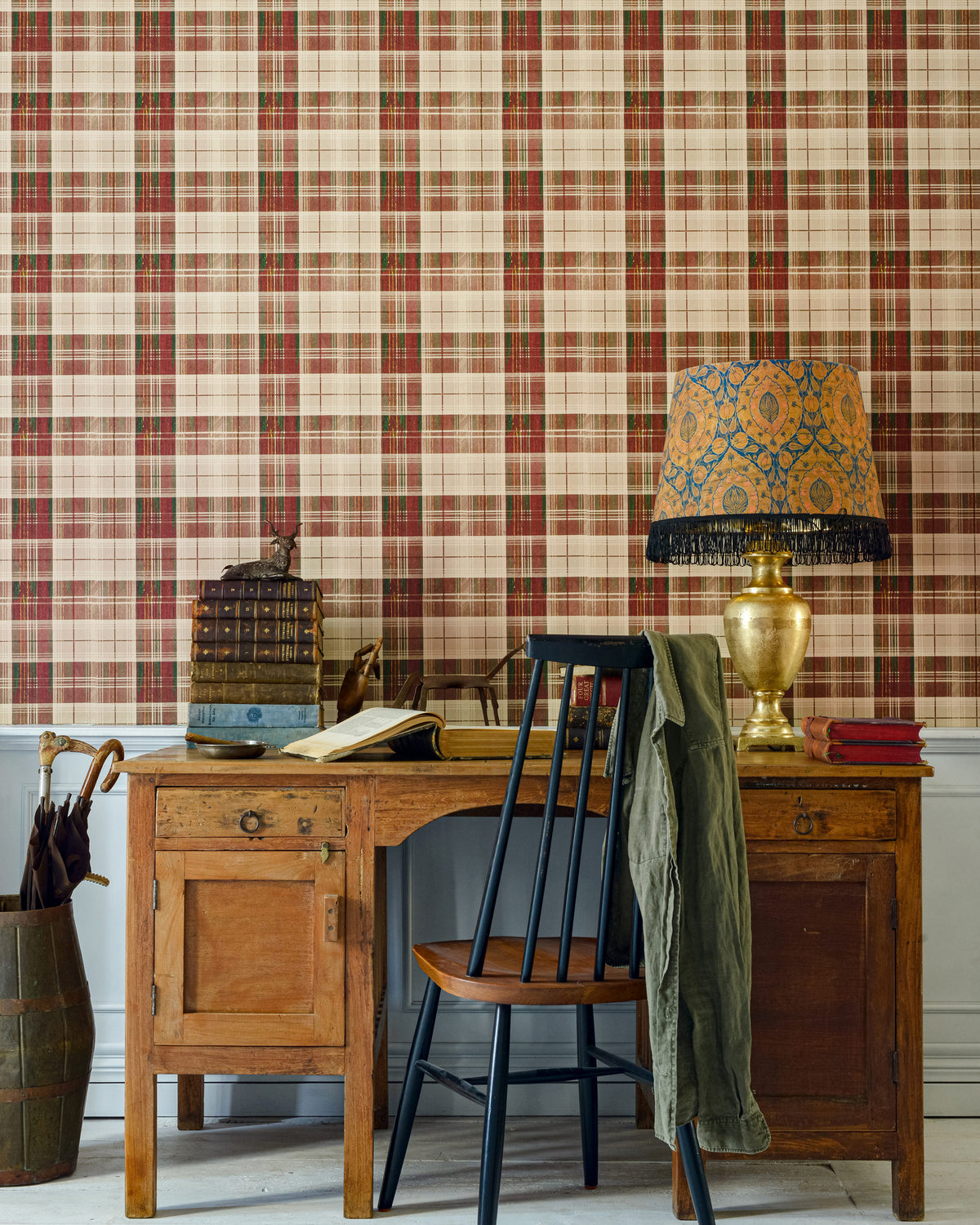 COUNTRYSIDE PLAID WALLPAPER