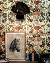 Load image into Gallery viewer, GOLDENE HENNE WALLPAPER