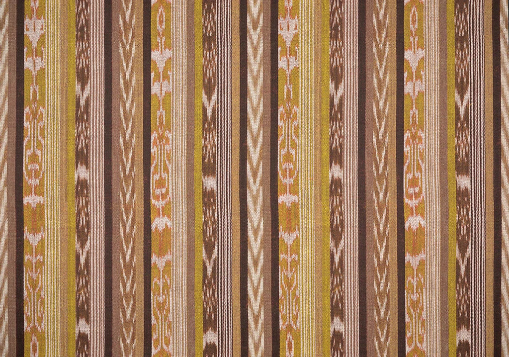 Caprus wallpaper in CARAMEL
