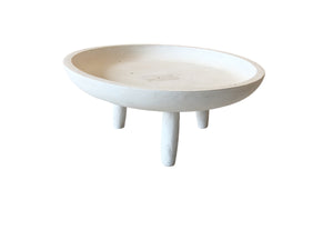 WHITE WOODEN TRAY ON LEGS