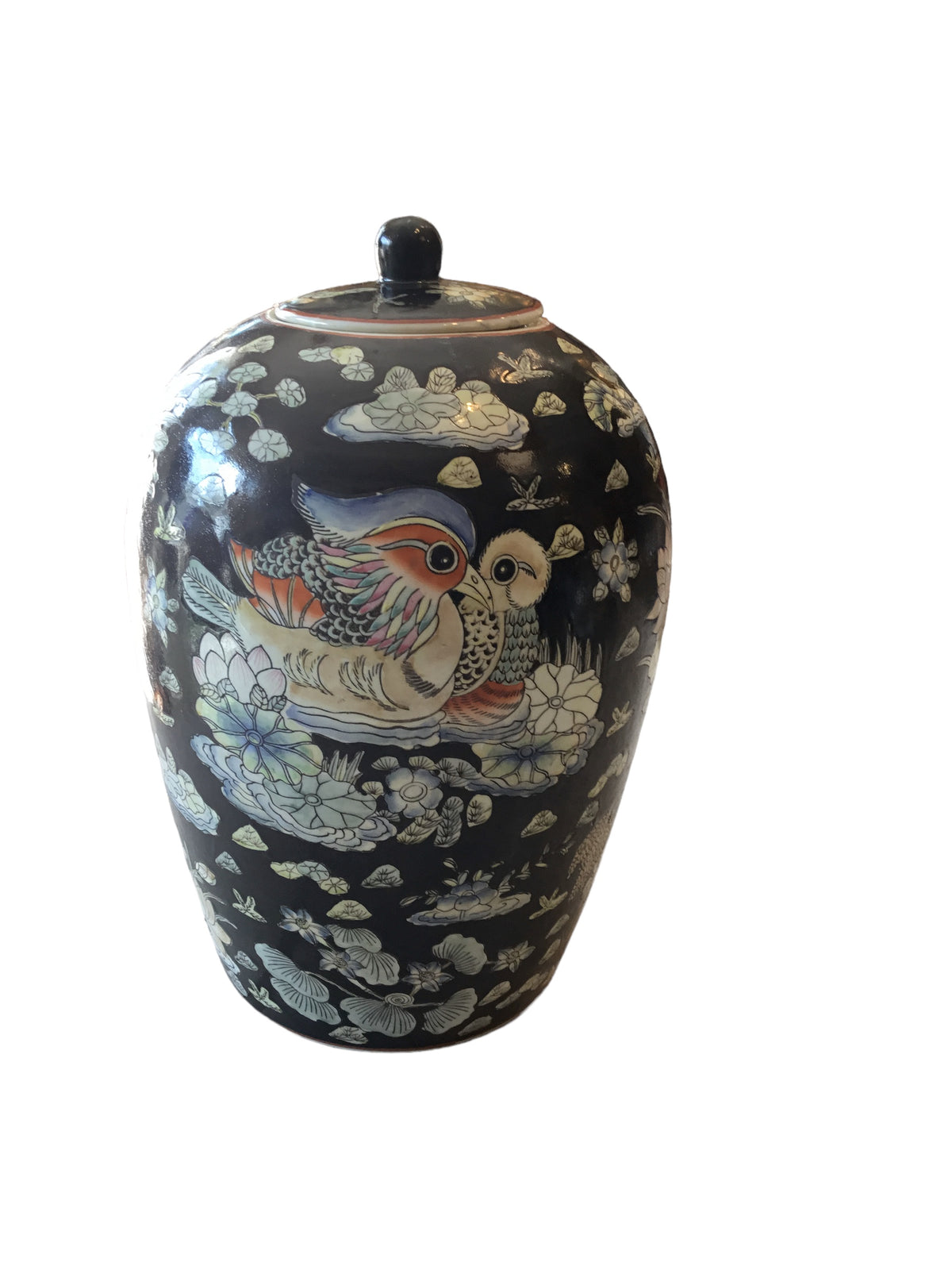 black ginger jar w/ lid ducks