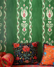 Load image into Gallery viewer, KIRALY WALLPAPER