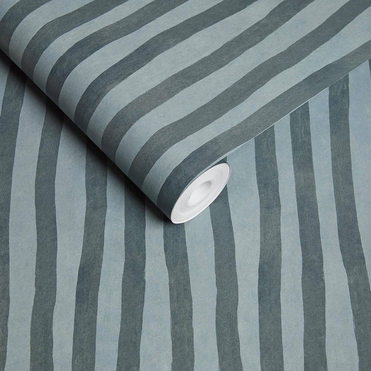 ARTIST'S STRIPE Wallpaper - Apatite