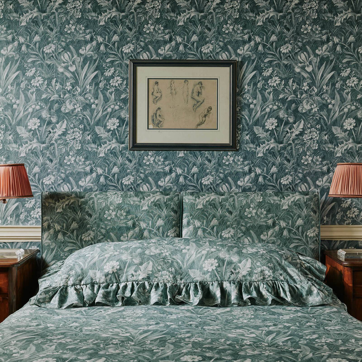 BELTANE Wallpaper - Euphorbia