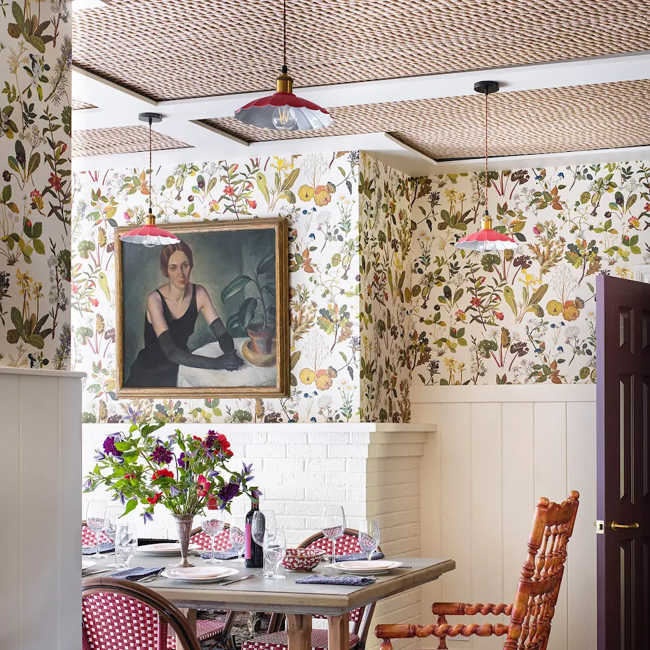 HERBARIUM Wallpaper - Ecru